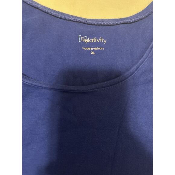 Relativity Women’s Blue Tank Top XL - Picture 4 of 4